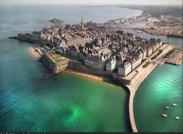 Baie Mt St Michel , Jullouville , Villa Caprice Rdc , 50 M Mer ,7 Pers , Pres Plage Dday Exterior foto
